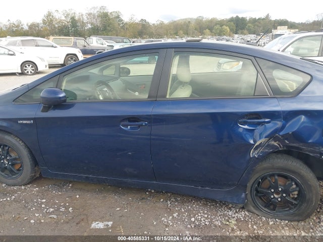 Toyota Prius 2015 JTDKN3DU9F0428991 Image 14