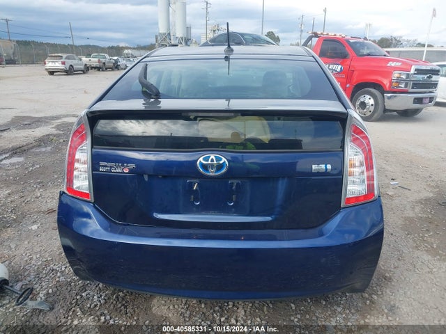 Toyota Prius 2015 JTDKN3DU9F0428991 Image 16