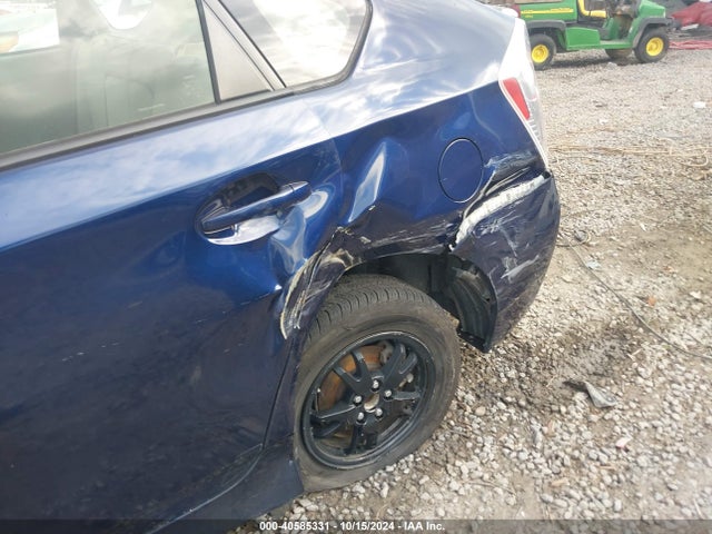 Toyota Prius 2015 JTDKN3DU9F0428991 Image 6