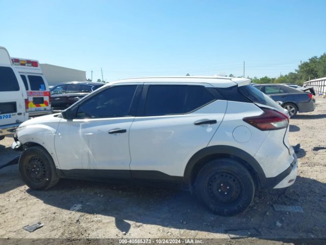 3N1CP5BVXNL488272 Nissan Kicks S Xtronic Cvt
