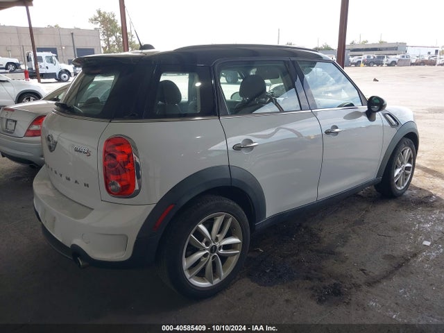 2014 MINI COUNTRYMAN WMWZC3C52EWP26385 Photo 3
