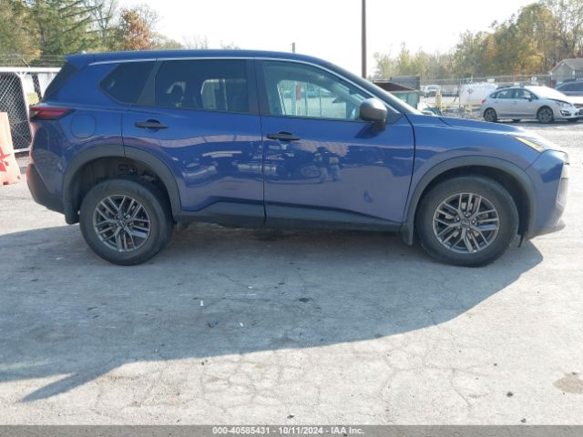 5N1BT3AB2NC714943 Nissan Rogue S Intelligent Awd