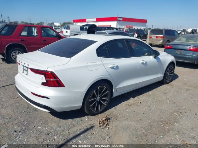 7JRH60FL0RG296467 Volvo S60 Recharge Plug-in Hybrid T8 Plus Dark Theme