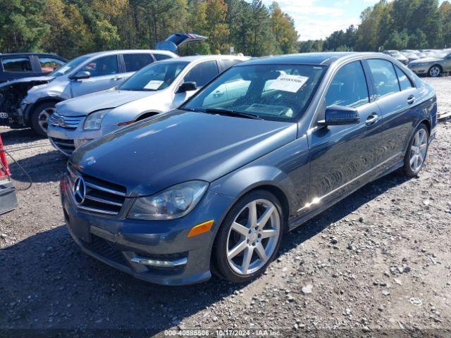 WDDGF8AB4EA941986 Mercedes-Benz C 300 Luxury 4matic/sport 4matic