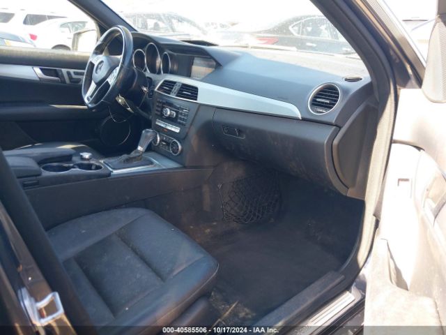 WDDGF8AB4EA941986 Mercedes-Benz C 300 Luxury 4matic/sport 4matic