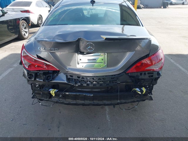 Mercedes-Benz CLA 250 2018 WDDSJ4EB5JN688983 Image 17