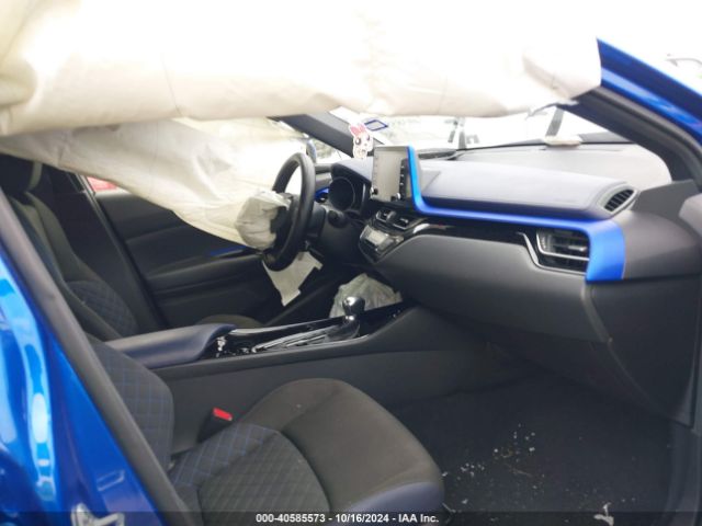 JTNKHMBX6L1086685 Toyota C-HR XLE