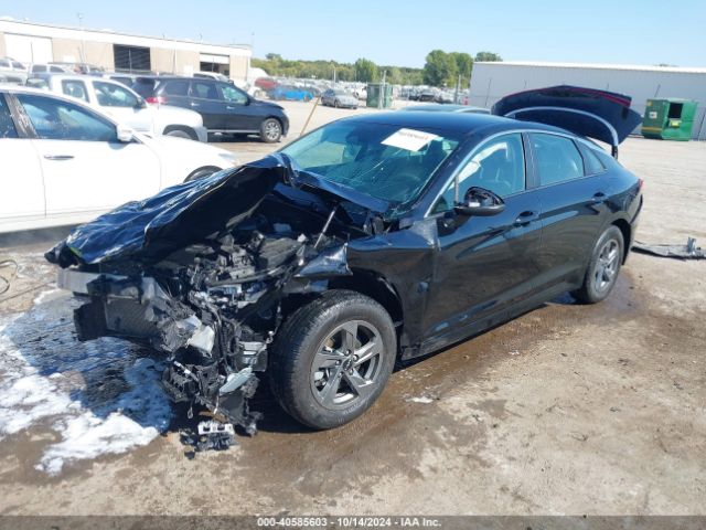 5XXG14J29NG144641 KIA K5 LXS