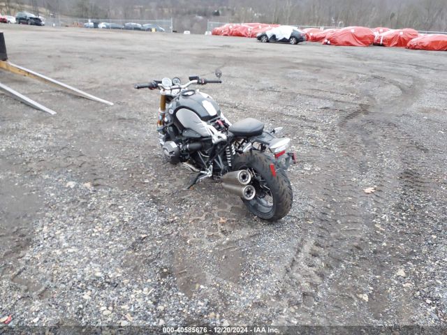 2019 BMW R NINE T WB10J0306KZ698957 Photo 2