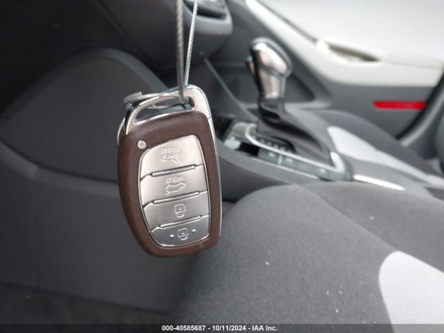 KMHC85LC4LU207802 Hyundai Ioniq Hybrid Sel