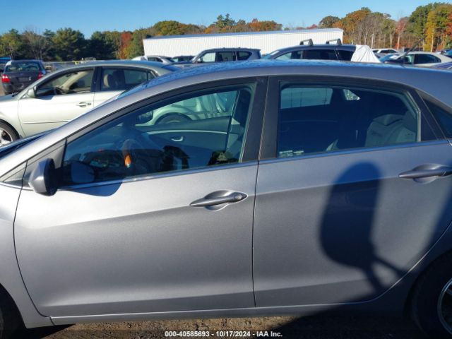 KMHD35LH4GU270421 Hyundai ELANTRA GT