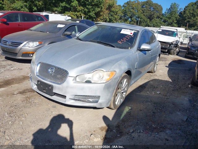 2010 JAGUAR XF SAJWA0GB5ALR54372 Photo 1