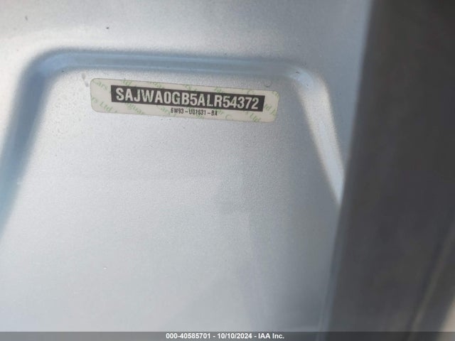 2010 JAGUAR XF SAJWA0GB5ALR54372 Photo 8