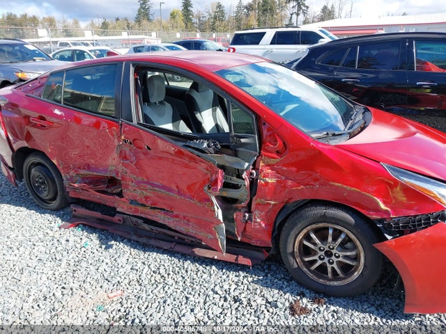 Toyota Prius Two 2017 JTDKBRFU5H3535529 Image 6