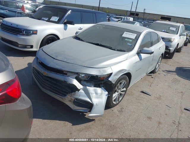 1G1ZD5ST8JF139588 Chevrolet MALIBU LT
