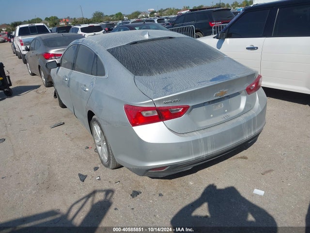 1G1ZD5ST8JF139588 Chevrolet MALIBU LT