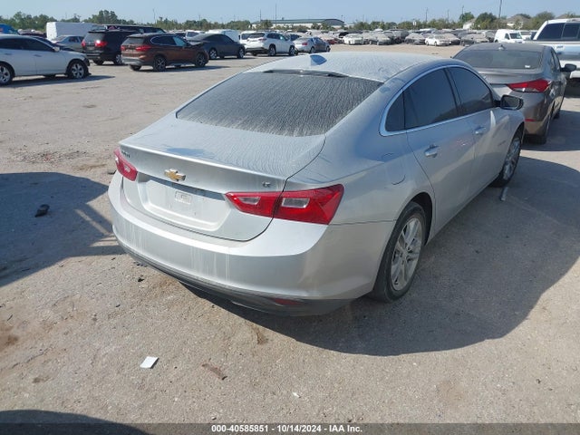1G1ZD5ST8JF139588 Chevrolet MALIBU LT
