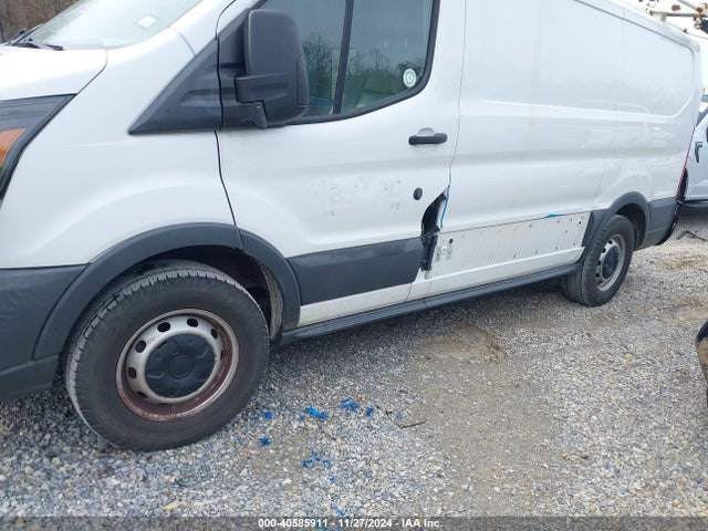 Ford Transit-150 2016 1FTYE1YM2GKB48957 Image 6
