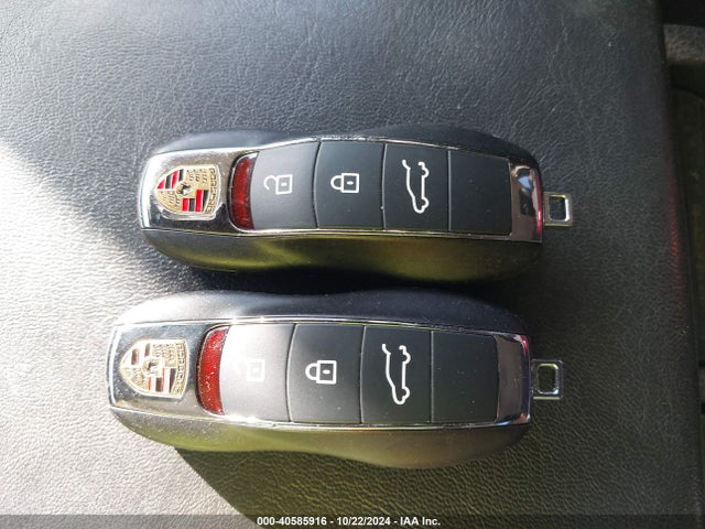 2023 PORSCHE MACAN WP1AA2A54PLB18289 Photo 10