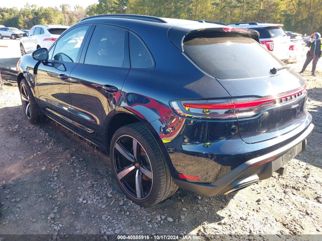 2023 PORSCHE MACAN WP1AA2A54PLB18289 Photo 2