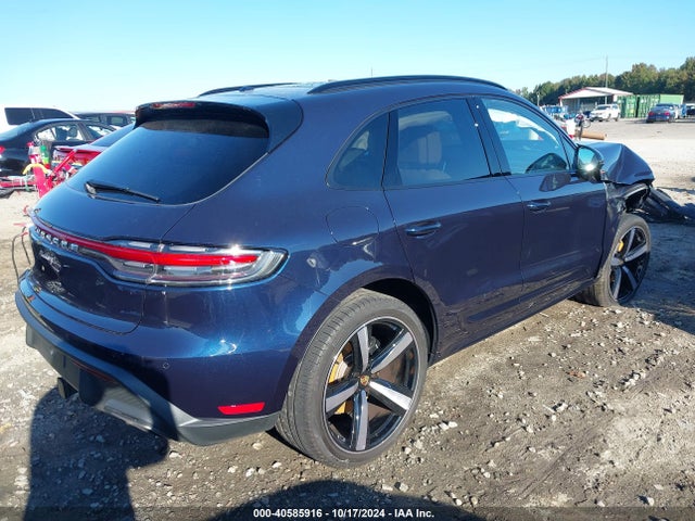 2023 PORSCHE MACAN WP1AA2A54PLB18289 Photo 3