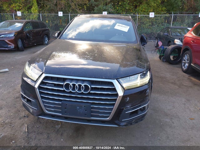 Audi Q7 3.0t Premium 2017 WA1LAAF74HD009156 Image 12