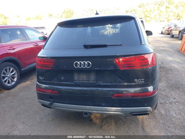 Audi Q7 3.0t Premium 2017 WA1LAAF74HD009156 Image 16