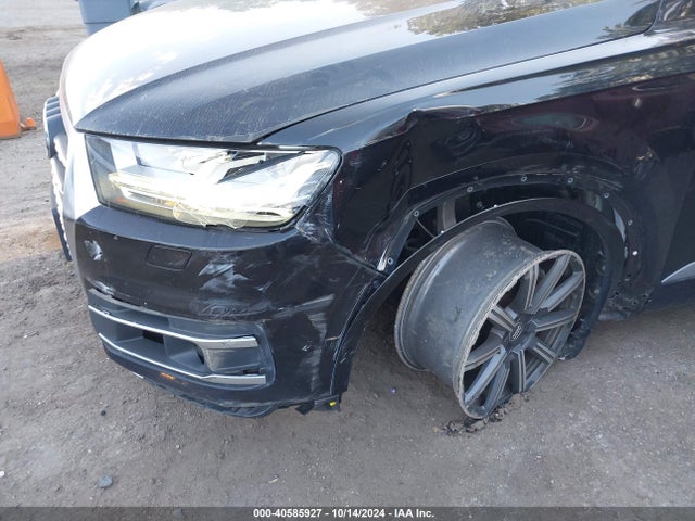 Audi Q7 3.0t Premium 2017 WA1LAAF74HD009156 Image 6