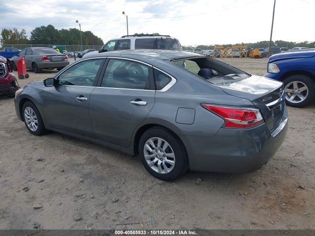 Nissan Altima 2.5 S 2015 1N4AL3AP9FC444807 Image 3