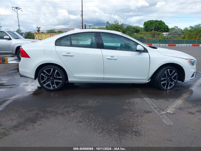 Volvo S60 T5 Dynamic 2017 YV126MFL7H2432160 Image 13