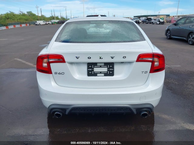 Volvo S60 T5 Dynamic 2017 YV126MFL7H2432160 Image 16