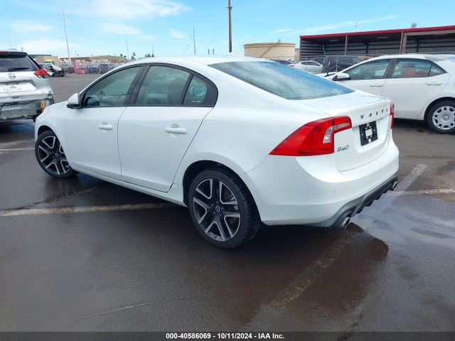 Volvo S60 T5 Dynamic 2017 YV126MFL7H2432160 Image 3