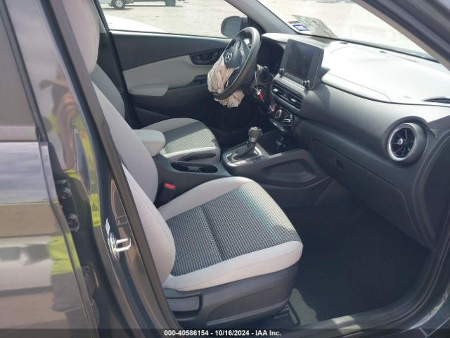 KM8K2CAB6PU046936 Hyundai Kona Se