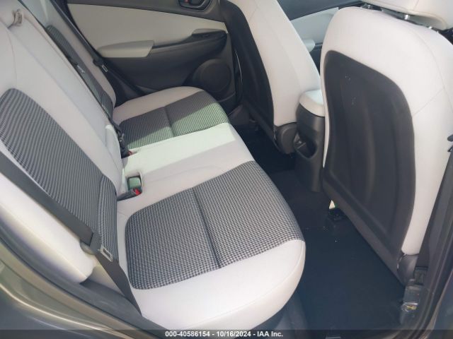KM8K2CAB6PU046936 Hyundai Kona Se