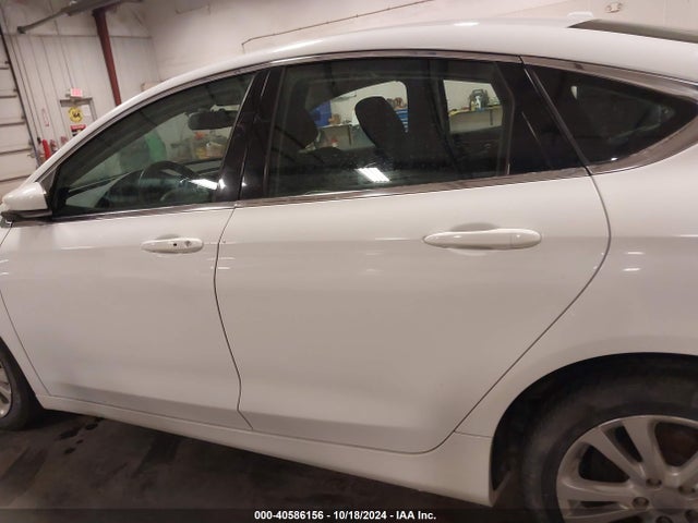 Chrysler 200 Limited 2016 1C3CCCAB1GN136743 Image 15