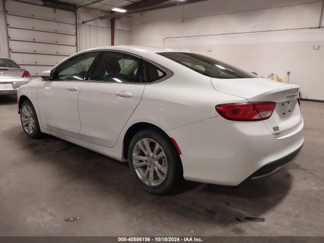 Chrysler 200 Limited 2016 1C3CCCAB1GN136743 Image 3