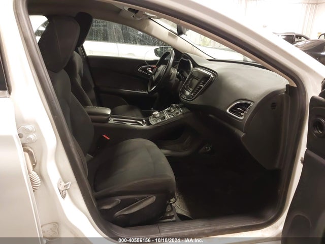 Chrysler 200 Limited 2016 1C3CCCAB1GN136743 Image 5