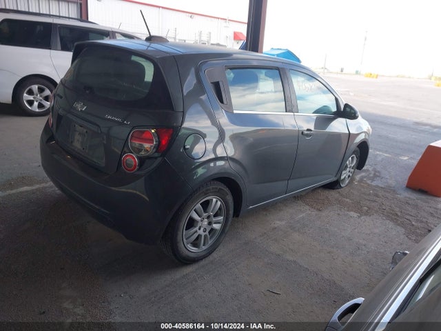 Chevrolet Sonic Lt Auto 2016 1G1JC6SH7G4150541 Image 4