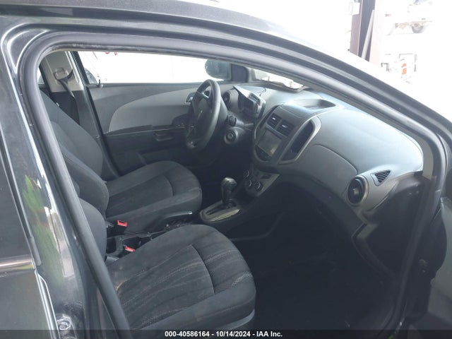 Chevrolet Sonic Lt Auto 2016 1G1JC6SH7G4150541 Image 5