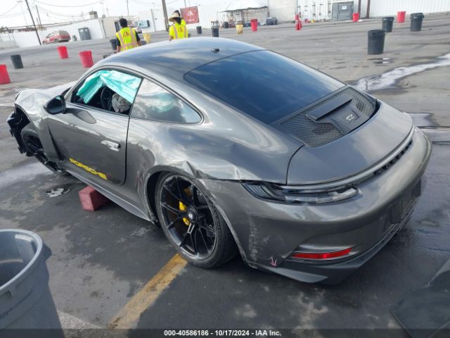 2022 PORSCHE 911 WP0AC2A98NS270853 Photo 2