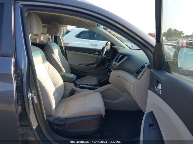 Hyundai TUCSON SEL 2018 KM8J3CA46JU598678 Image 5