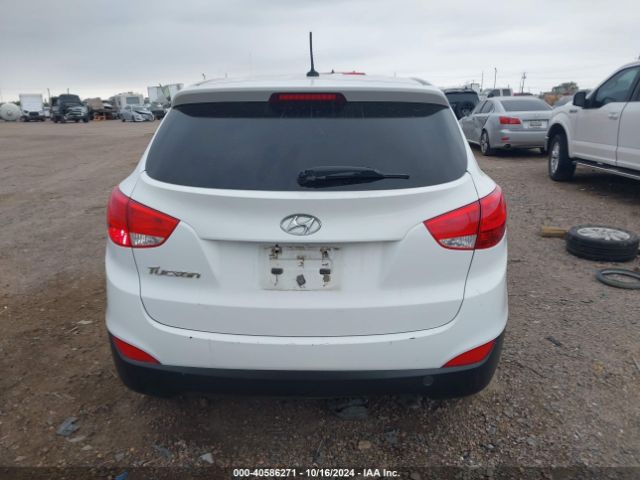 KM8JT3AF1EU872604 Hyundai TUCSON GLS