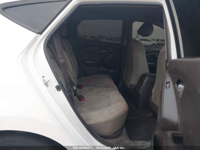 KM8JT3AF1EU872604 Hyundai TUCSON GLS