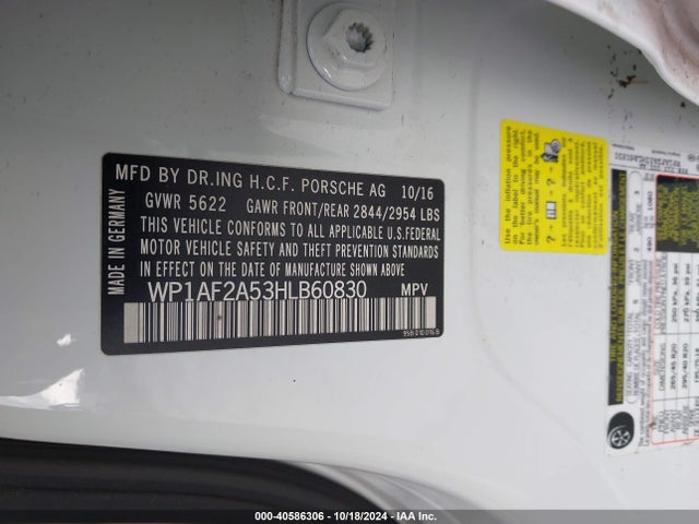 2017 PORSCHE MACAN WP1AF2A53HLB60830 Photo 8