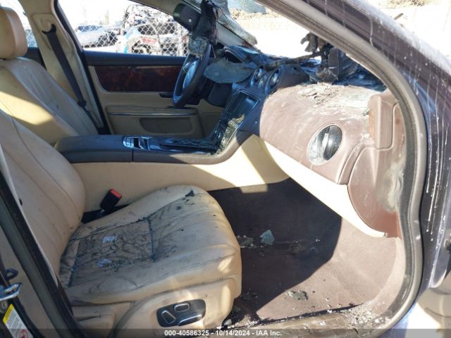 SAJWA1CZ8F8V82299 Jaguar XJ