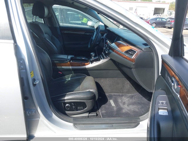 Genesis G90 3.3t Premium 2017 KMHG34JA5HU025576 Image 5