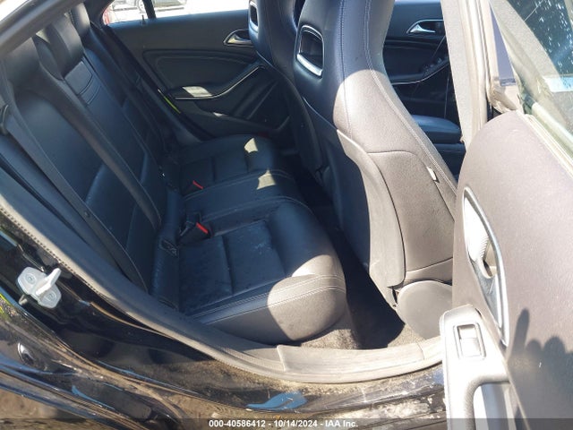 WDDSJ4EB5HN465918 Mercedes-Benz CLA 250