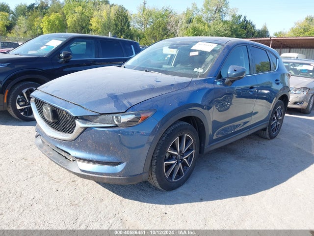 Mazda Cx-5 Touring 2018 JM3KFACMXJ0420904 Image 2