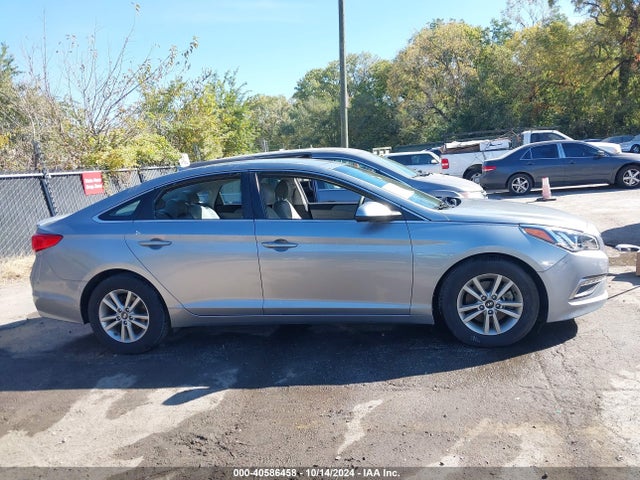 Hyundai SONATA SE 2015 5NPE24AF7FH005962 Image 14