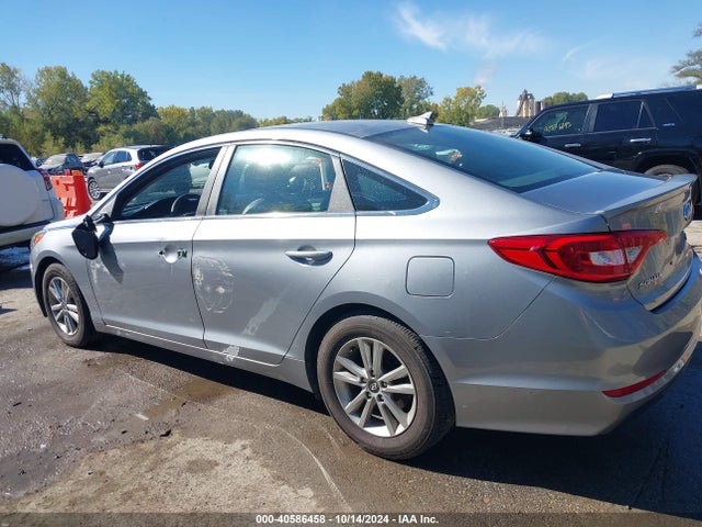 Hyundai SONATA SE 2015 5NPE24AF7FH005962 Image 15